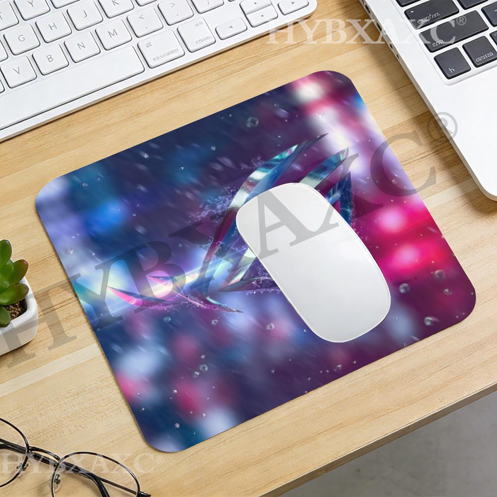 HYBXAXC Tech Geometric Small M - Desk Setup For Work のレビューと価格