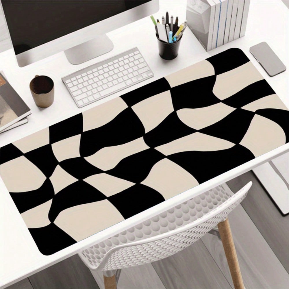 Large Black & Beige Checkerboa - Desk Setup Beige のレビューと価格