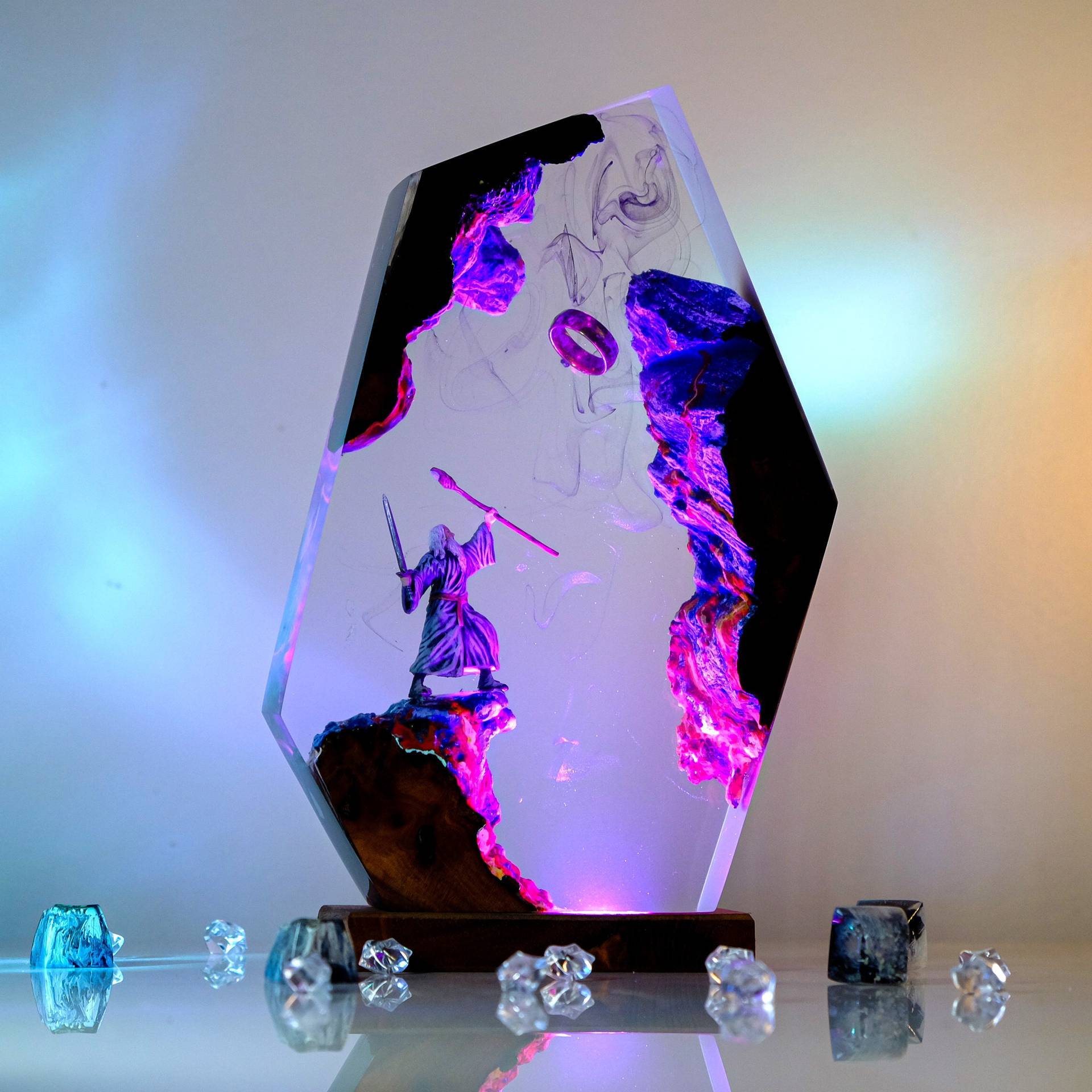 Movie Scence Figure Table Resi - Led Desk Light Usb のレビューと価格